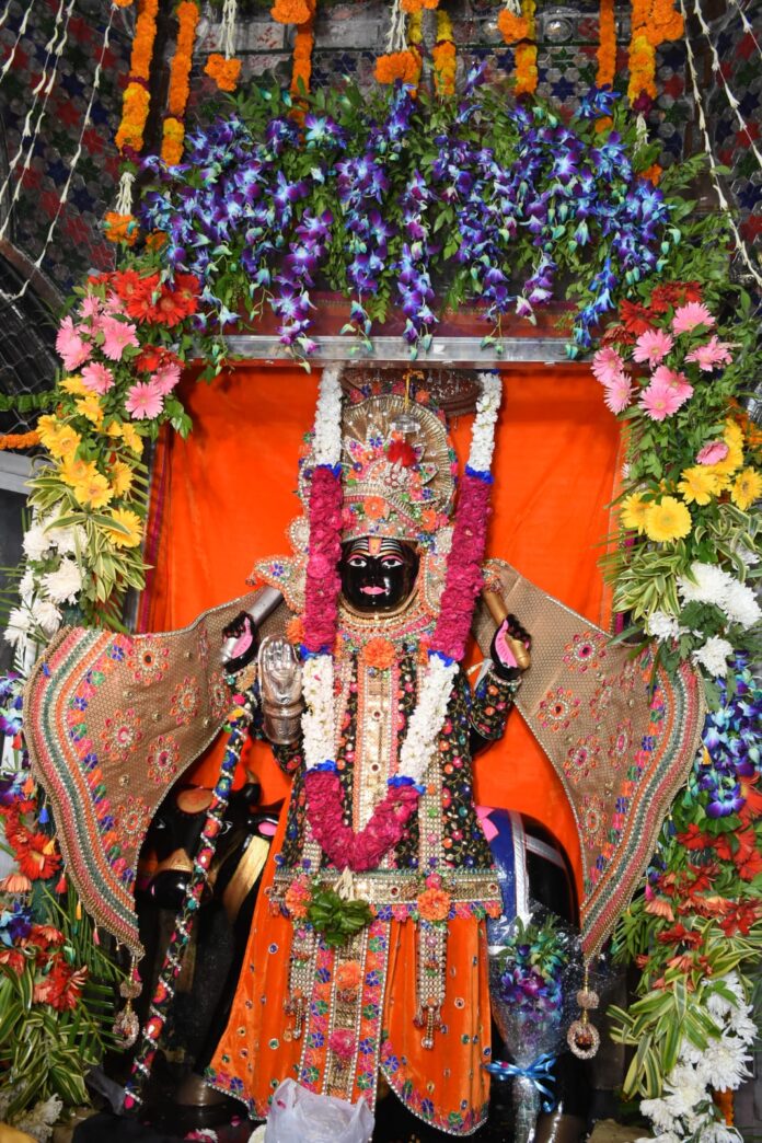 धूमधाम से मनाई गई भगवान श्री शनिदेव जी महाराज की जयंती