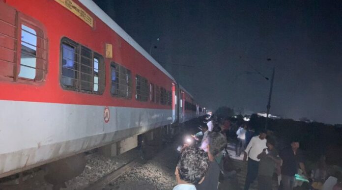 Train accident in Kanpur, 22 coaches of Sabarmati Express derailed